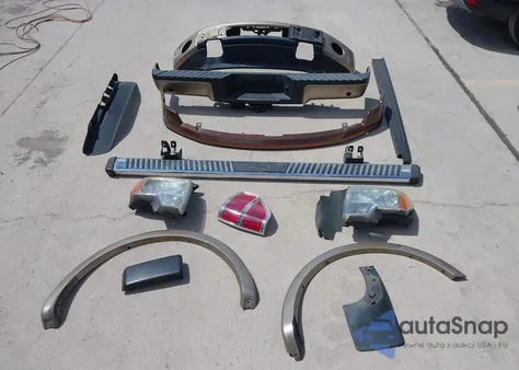 2011 Ford F-150 Lariat z USA, uszkodzony, nr VIN 1FTFW1ET7BFB55274